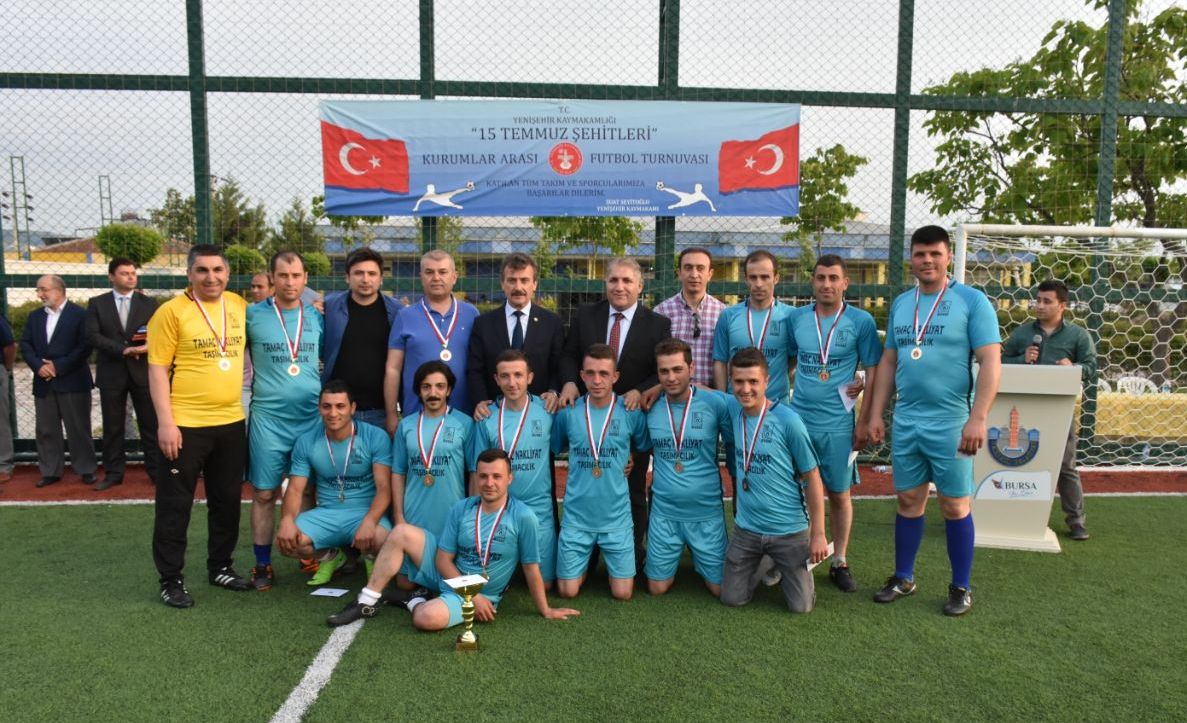 15 Temmuz Şehitleri Futbol Turnuvası'nın şampiyonu BUSKİ