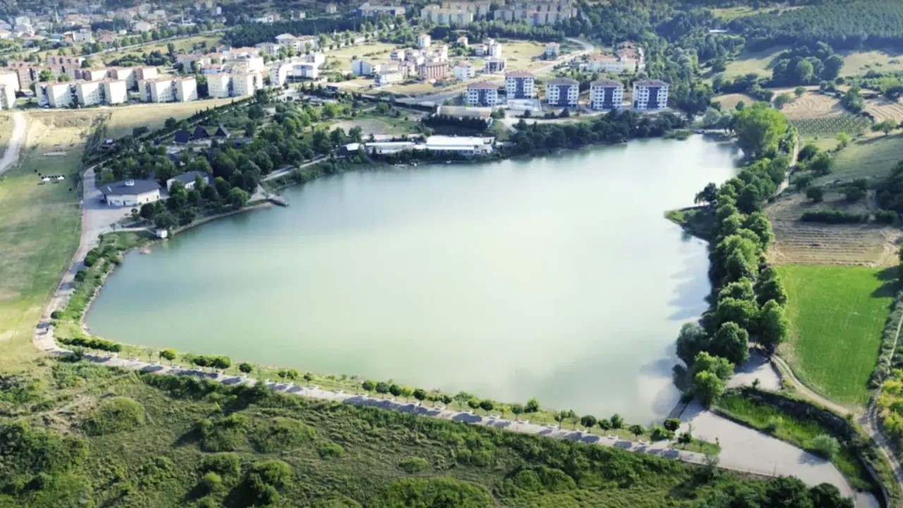 İneg&ouml;l Yenice.jpg (223 KB)