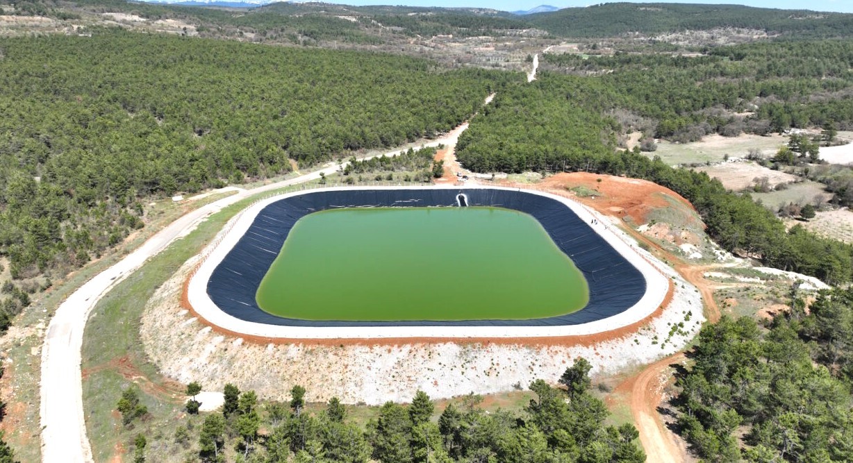 Keles Menteşe.jpg (308 KB)